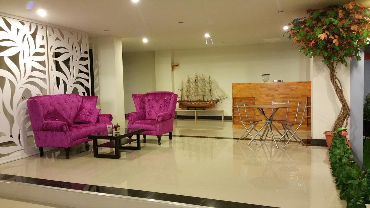 Bb Grand Residence Pattaya Exterior foto